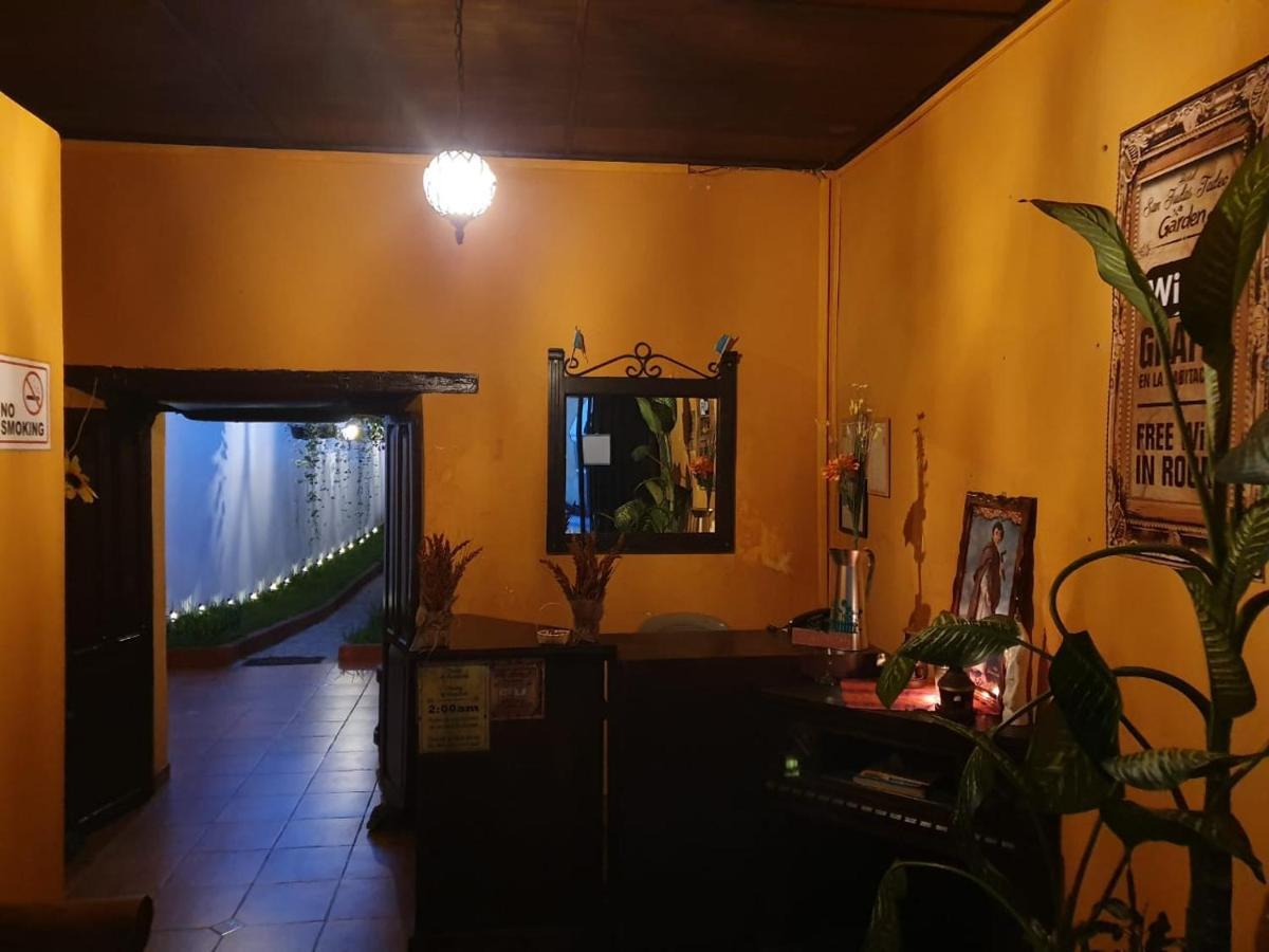 Hotel San Judas Tadeo Garden Antigua Bagian luar foto