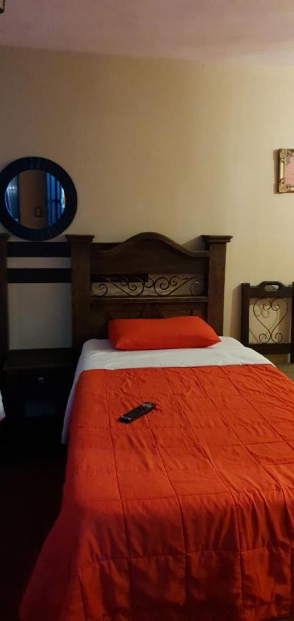 Hotel San Judas Tadeo Garden Antigua Bagian luar foto